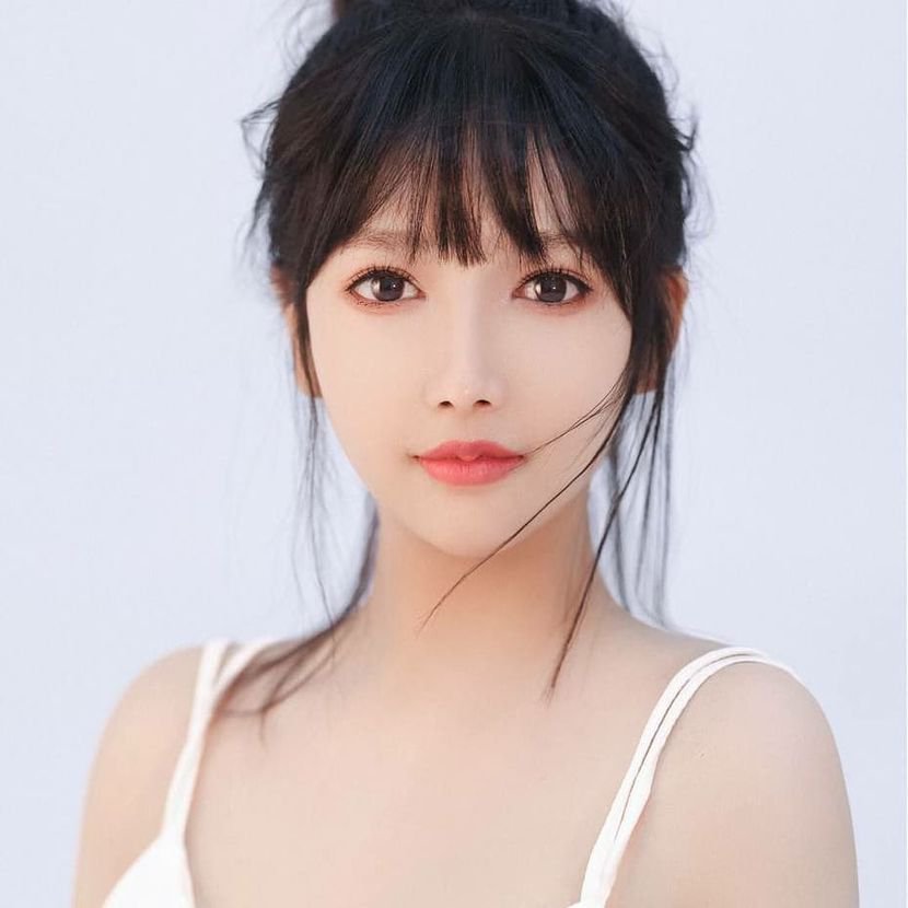 chinese-woman-online