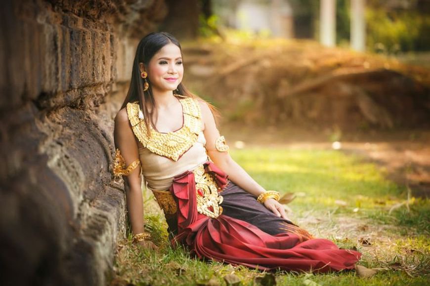 cambodian-women