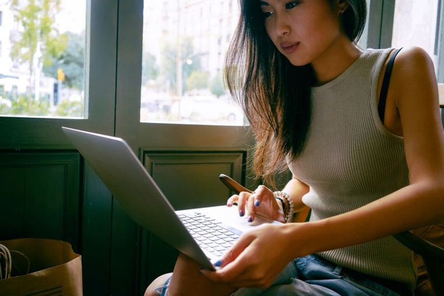 single-cambodian-women